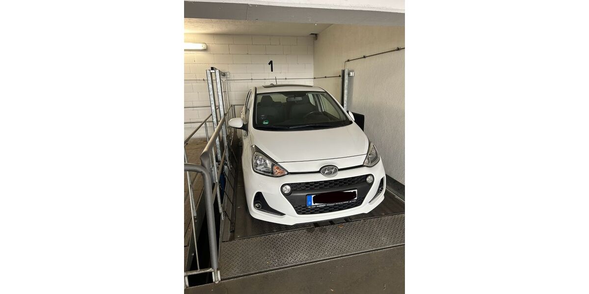 Hyundai i10 86.055 km 8.490 &euro; Rüsselsheim am Main 65428
