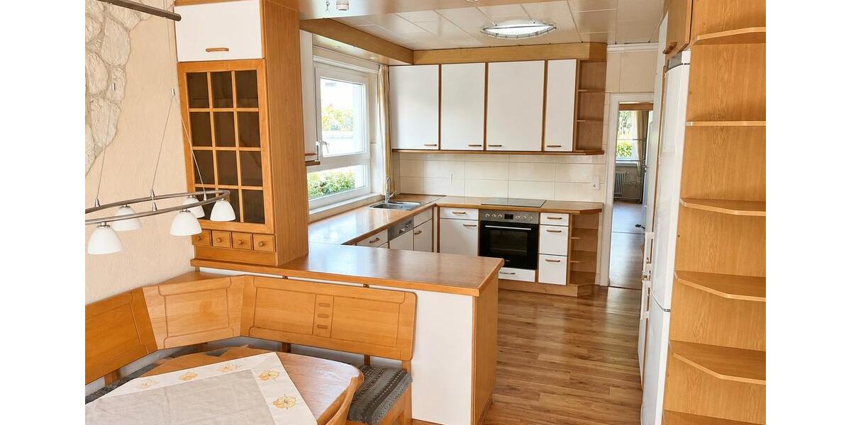 Erdgeschoßwohnung Oberursel (Taunus) - 6 Zimmer, 140 m&sup2;, 620.000&euro; | Angebot:26845218