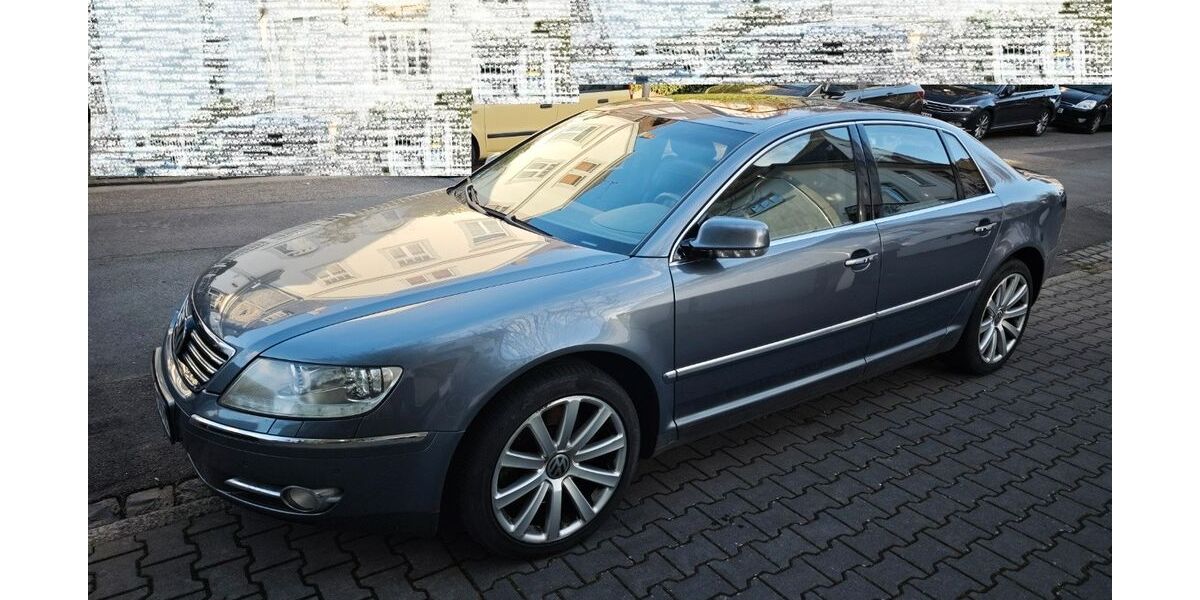VW Phaeton 199.000 km 10.500 &euro; Frankfurt am Main - Germany 60320