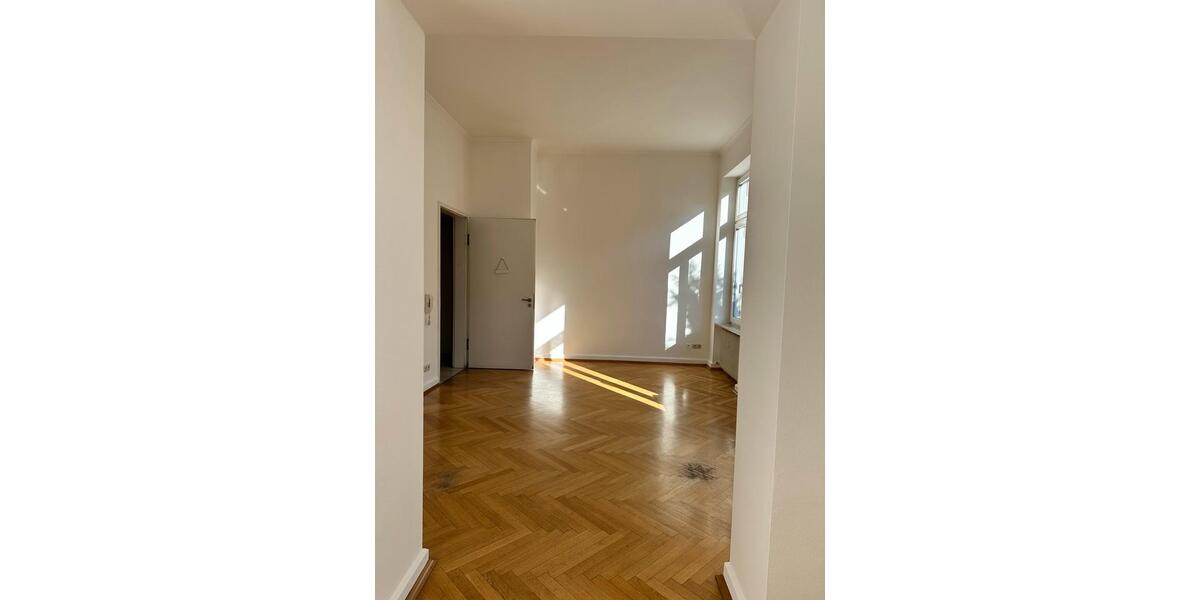 Gewerbeobjekt Frankfurt am Main Innenstadt 2 - 900&euro; | Angebot:26254571