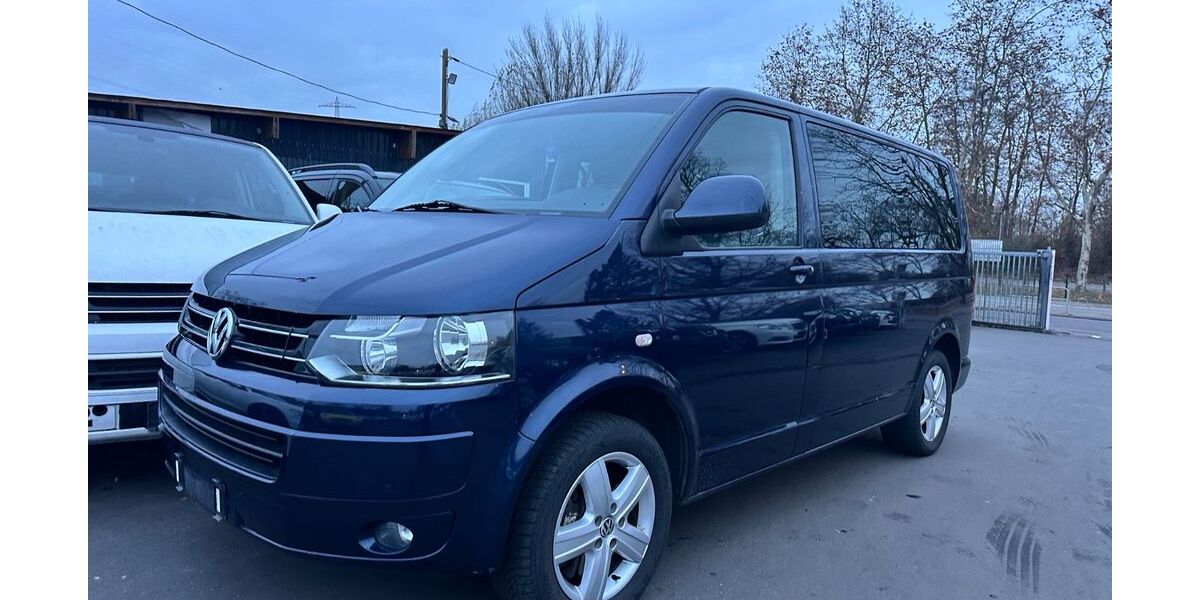 VW T5 Transporter 196.278 km 12.999 &euro; Frankfurt am Main 60486