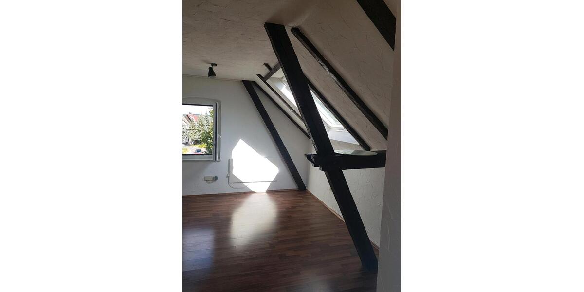 Dachgeschoßwohnung Bad Homburg vor der Höhe Gonzenheim - 1 Zimmer, 45 m&sup2;, 560&euro; | Angebot:26221974