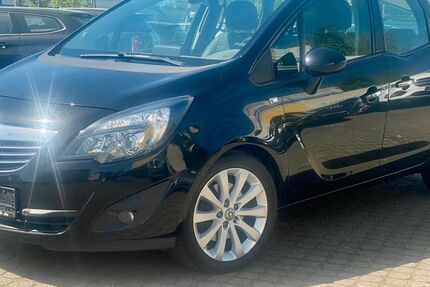 Opel Meriva 174.800 km 5.100 &euro; Kelsterbach 65451