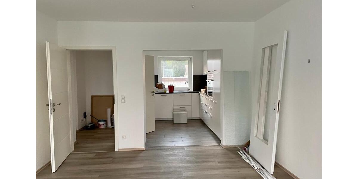 DHH in Hofheim-Wallau ab 01.04.2026 zu vermieten! 5 zimmer