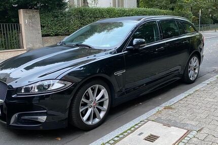 Jaguar XF 216.000 km 7.499 &euro; Frankfurt 60322
