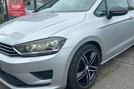 VW Golf 150.000 km 10.600 € Frankfurt am Main 60386