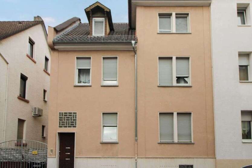 Haus zum Kaufen in Offenbach am Main 550.000 € 170.73 m²