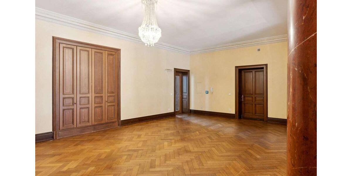 Arbeiten mit Stil – Repräsentative Bürofläche in denkmalgeschützter Villa im Herzen von Bad Nauheim zimmer