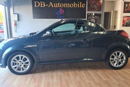 Opel Tigra 185.000 km 2.499 &euro; Rodgau 63110