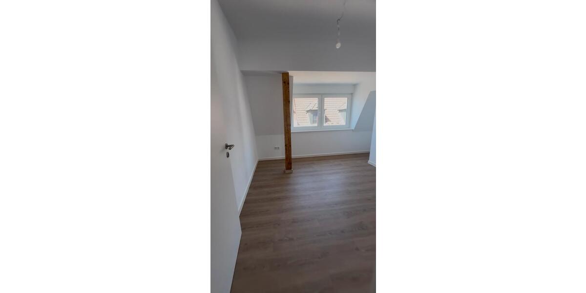 Terrassenwohnung Aschaffenburg Damm - 3 Zimmer, 97 m&sup2;, 1.724&euro; | Angebot:26583406