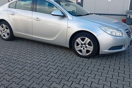 Opel Insignia 203.500 km 2.499 € Hanau 63452