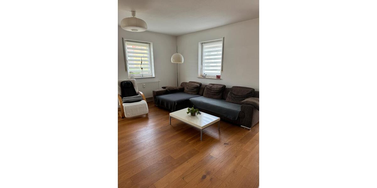 Etagenwohnung Hofheim am Taunus - 3.5 Zimmer, 115 m&sup2;, 1.500&euro; | Angebot:26265658