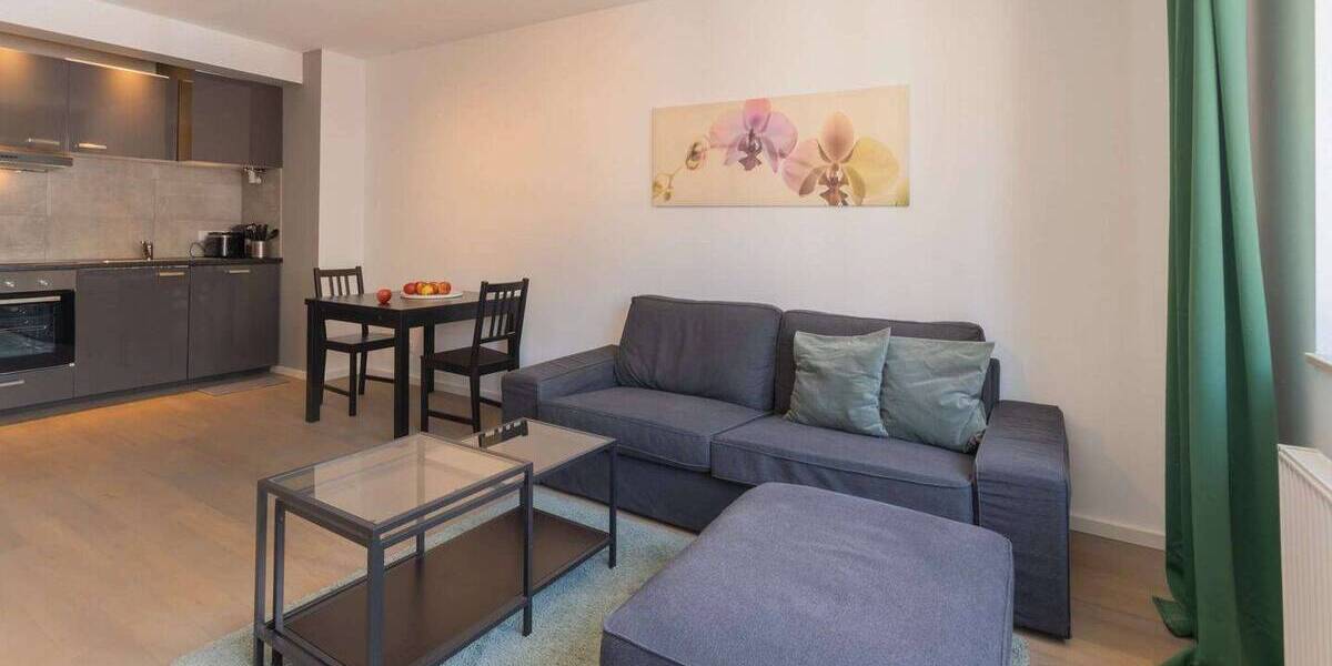 Etagenwohnung Frankfurt am Main Bahnhofsviertel - 2 Zimmer, 55 m&sup2;, 1.580&euro; | Angebot:26154035