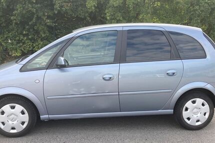Opel Meriva 62.000 km 4.200 &euro; Frankfurt 60385