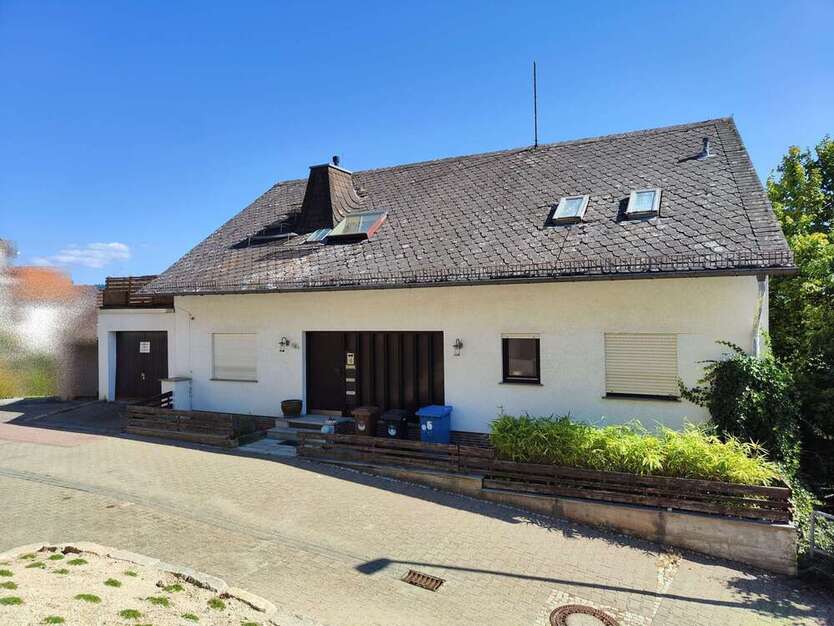 Haus zum Kaufen in Eppstein 549.000 € 196 m²
