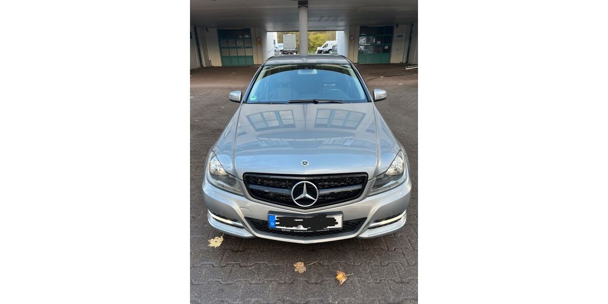 Mercedes-Benz C 250 157.848 km 12.000 &euro; Weiterstadt 64331