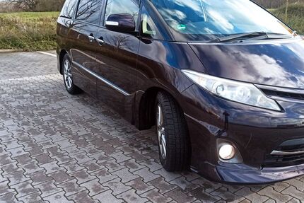 Toyota Previa 101.000 km 17.900 &euro; Niddatal 61194