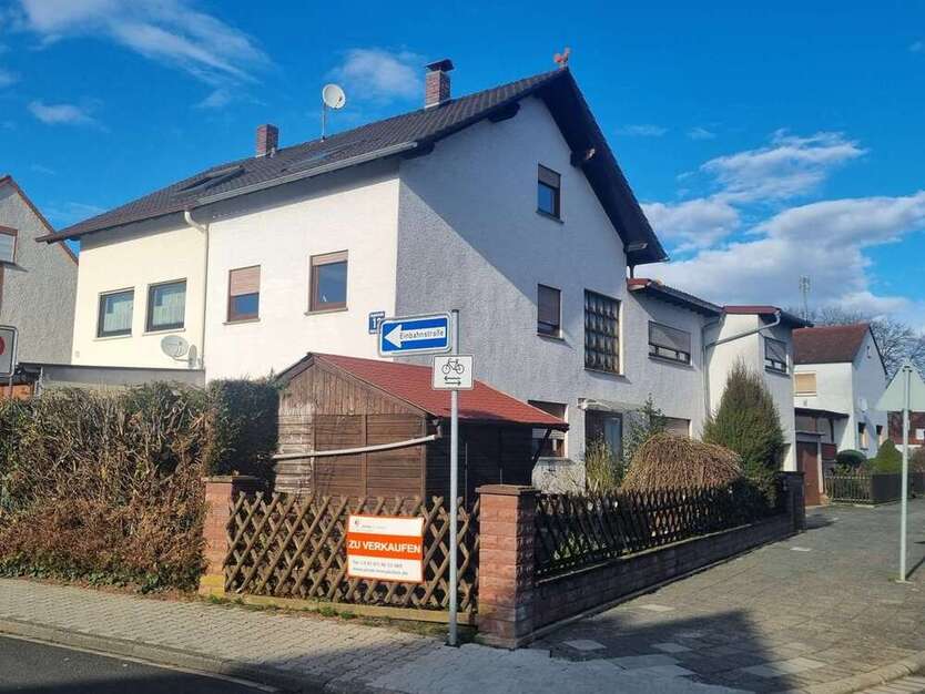 Haus zum Kaufen in Langenselbold 420.000 € 160 m²
