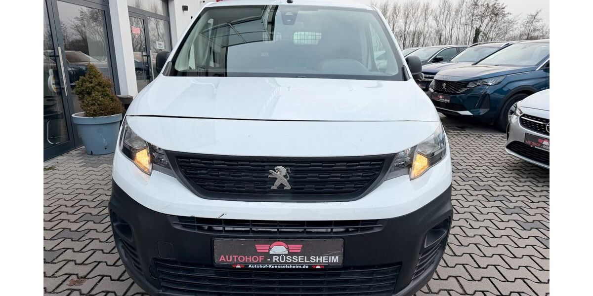 Peugeot Partner 14.000 km 11.590 &euro; Rüsselsheim 65428