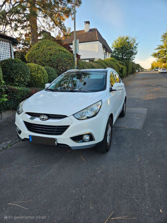 Hyundai ix35 130.000 km 8.500 € Frankfurt am Main 60437