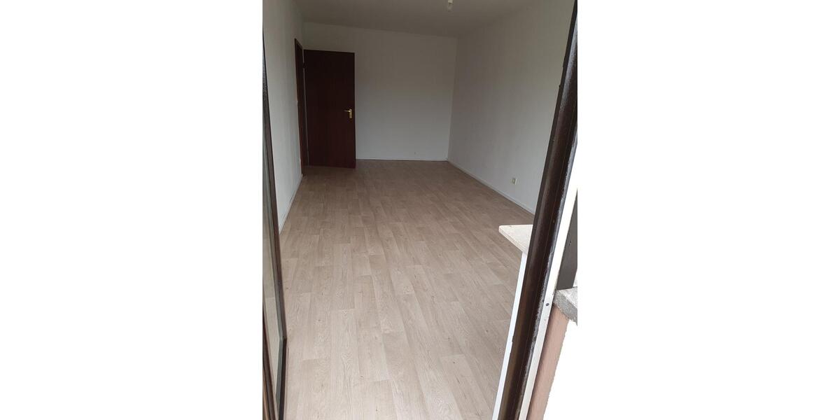 Reihenhaus Dietzenbach - 6 Zimmer, 145 m&sup2;, 1.850&euro; | Angebot:24801718