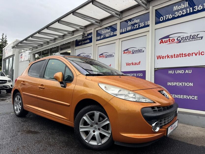 Peugeot 207 118.000 km 3.799 € Frankfurt am Main 60388