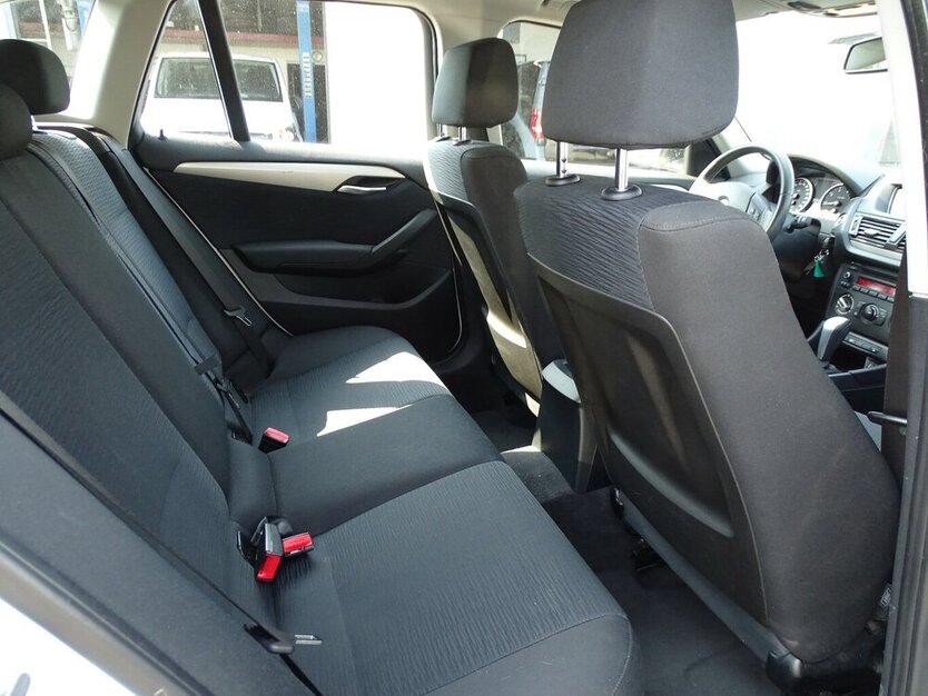 BMW X1 1.8l i sDrive, Steptronic, Sitzheizung, PDC hin 154.921 km 8.690 € Rodgau 63110