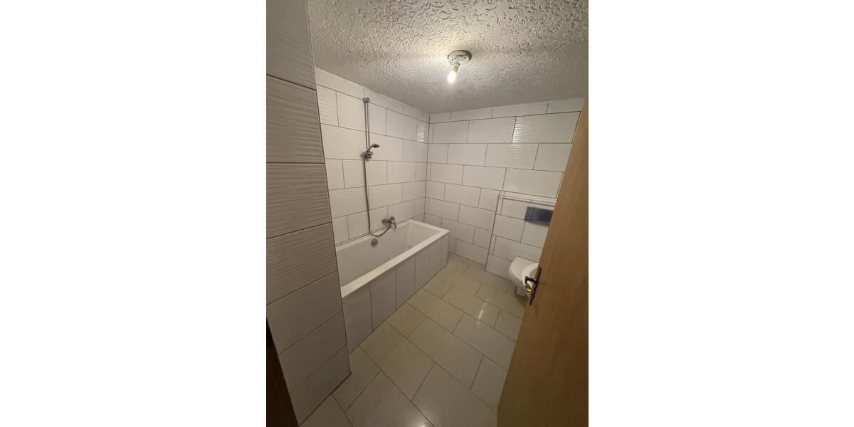 Erdgeschoßwohnung Münster (Hessen) - 2 Zimmer, 70 m&sup2;, 900&euro; | Angebot:26217547