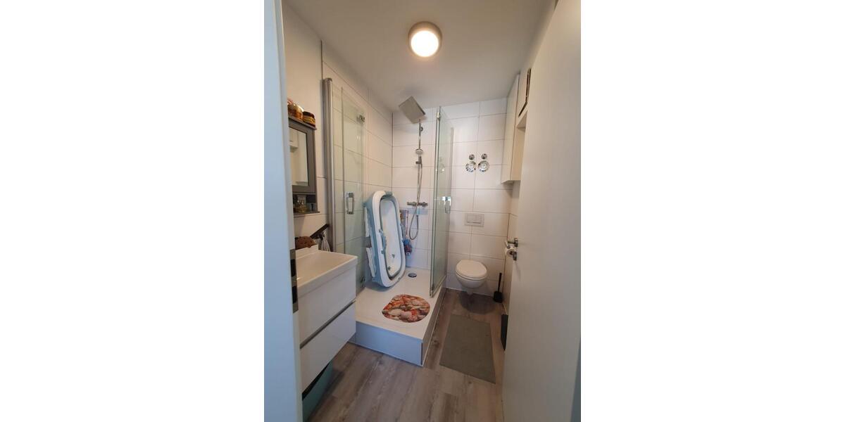 Dachgeschoßwohnung Frankfurt am Main Niederrad - 2 Zimmer, 70 m&sup2;, 870&euro; | Angebot:26265660