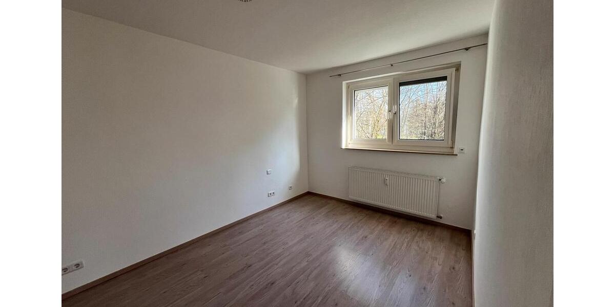 Etagenwohnung Bad Homburg vor der Höhe Gonzenheim - 3 Zimmer, 69 m&sup2;, 335.000&euro; | Angebot:26182960