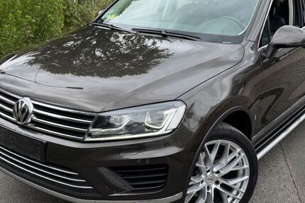 VW Touareg 293.000 km 16.999 € Frankfurt am Main 65933