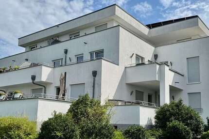 Wohnung zum Mieten in Frankfurt am Main 1.995 € 139 m²