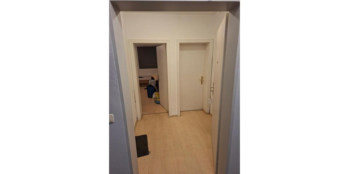 1 Zimmer in 2WG zimmer