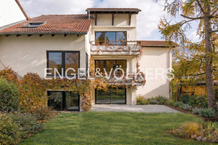 Haus Königstein im Taunus - 8 Zimmer, 253 m&sup2;, 990.000&euro; | Angebot:26143363