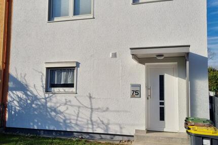 Haus Frankfurt am Main Eschersheim - 3 Zimmer, 59 m&sup2;, 1.050&euro; | Angebot:24940616