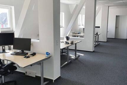 offene und helle Büroräume mit 311m² in Hanaus Toplage zu vermieten