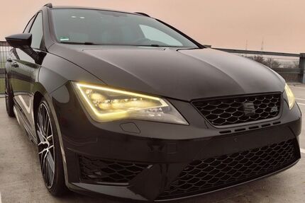 Seat Leon 106.000 km 17.500 &euro; Frankfurt am Main 60489