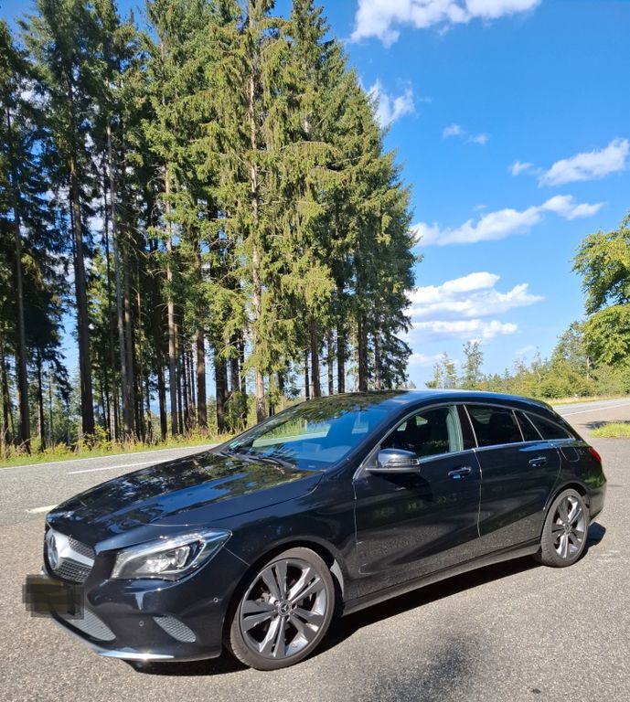 Mercedes-Benz CLA 220 Shooting Brake 155.000 km 17.000 € Schmitten 61389