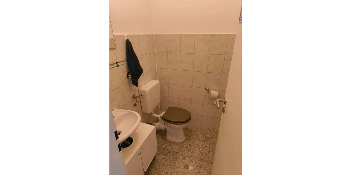 Etagenwohnung Frankfurt am Main Bornheim - 1 Zimmer, 10 m&sup2;, 582&euro; | Angebot:26055631