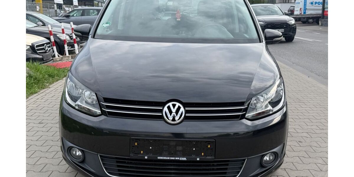 VW Touran 134.127 km 10.399 &euro; Dietzenbach 63128