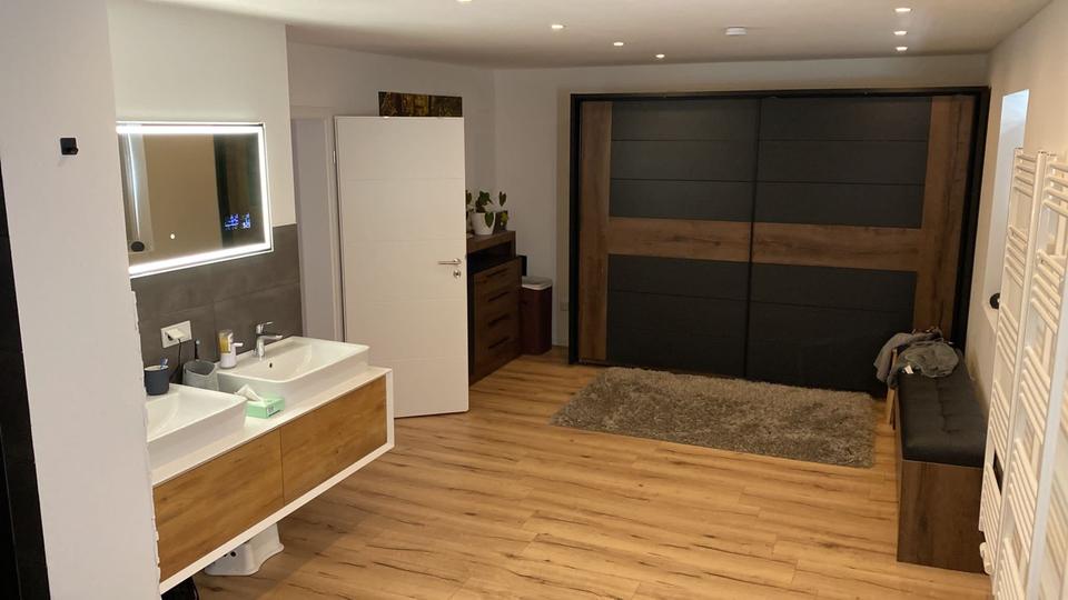 Einfamilienhaus Groß-Umstadt Umstadt - 5 Zimmer, 180 m&sup2;, 2.400&euro; | Angebot:25561237