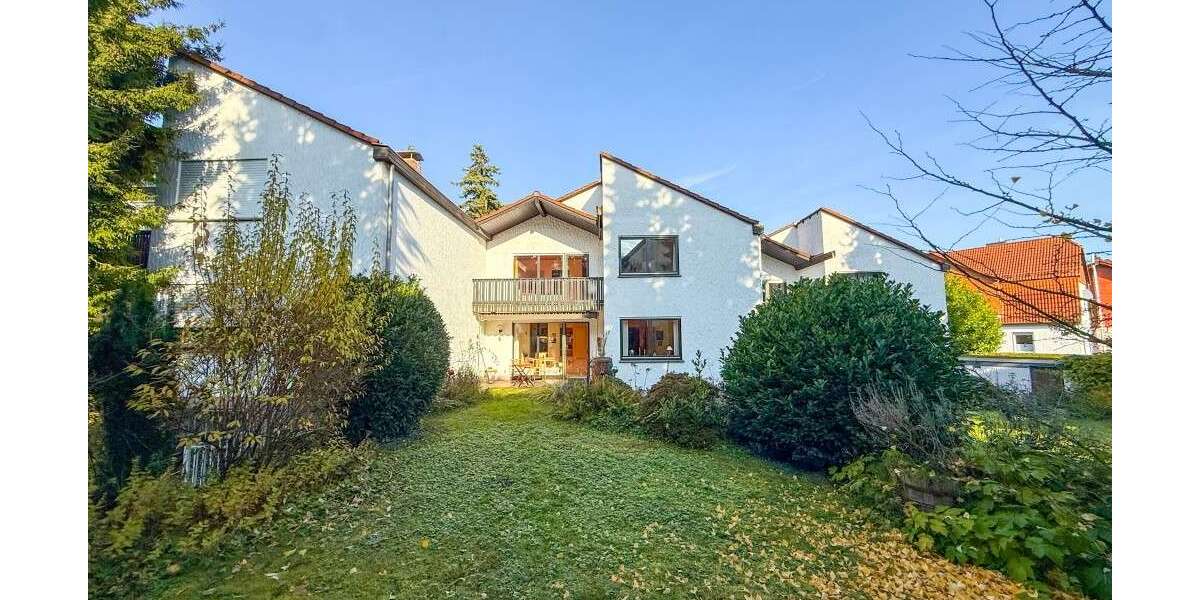 Haus zum Kaufen in Eschborn 695.000 € 142.58 m² 6 zimmer