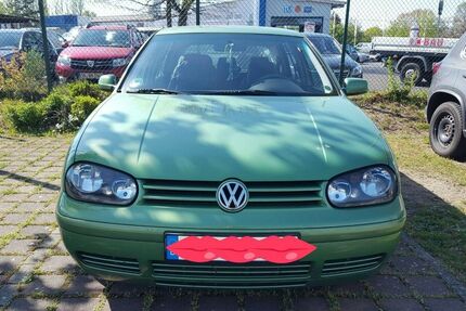 VW Golf 281.000 km 5.800 € Mühlheim am Main 63165