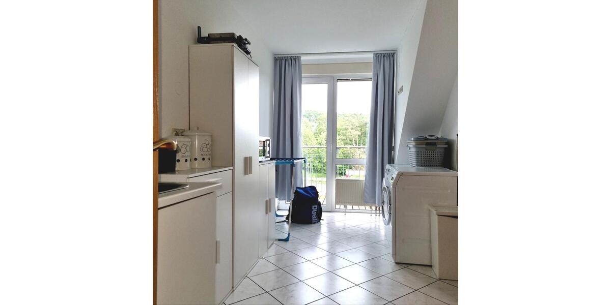 Dachgeschoßwohnung Kleinostheim - 5.5 Zimmer, 240 m&sup2;, 1.700&euro; | Angebot:26660338