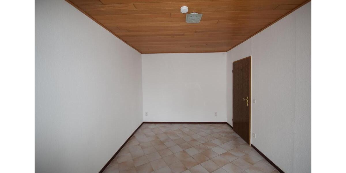 Etagenwohnung Oberursel (Taunus) - 2.5 Zimmer, 52 m&sup2;, 670&euro; | Angebot:26216079