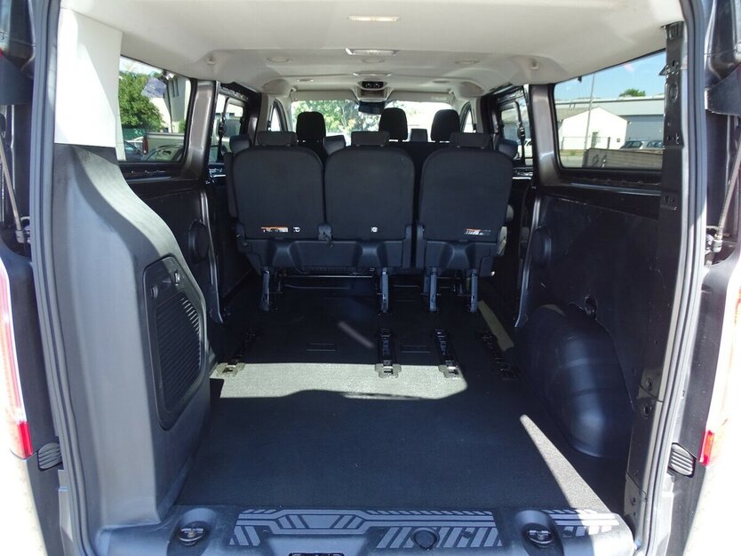 Ford Transit Custom 2,0l TDCi 320 L2 Trend Klimaauto., 119.086 km 23.890 € Rodgau 63110