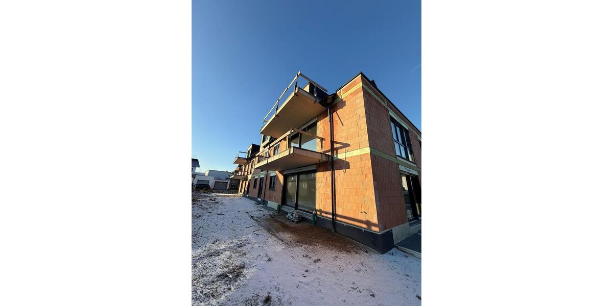 Neubau: Moderne 4-Zimmer-OG-Wohnung mit großem Balkon 4 zimmer