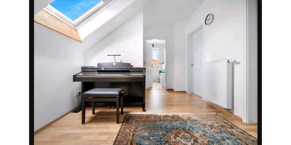 vermiete schöne Stadt-Wohnung. 4 Schlafz., 2 Bäder 5 zimmer