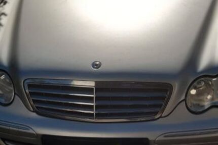 Mercedes-Benz 230 335.000 km 2.000 &euro; Kahl am Main 63796