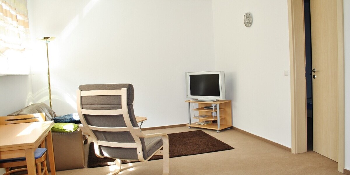 albero:) NUR WOCHENENDHEIMFAHRER!!! - möbliert - Pauschalmiete 2 zimmer